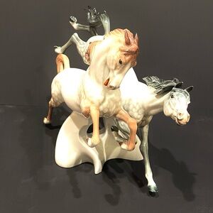 Algora Spain Running Free Lladro Figurine